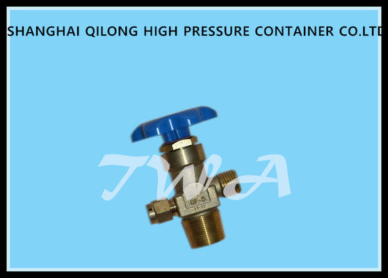 China Brass oxygen cylinder valves,pressure reducing valves QF-5,QF-5A,GB8335 PZ27.8 ,connected by thread GB8335 PZ27.8 supplier