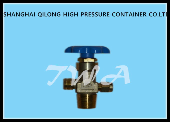 Brass oxygen cylinder valves,pressure reducing valves QF-5,QF-5A,GB8335 PZ27.8 ,connected by thread GB8335 PZ27.8